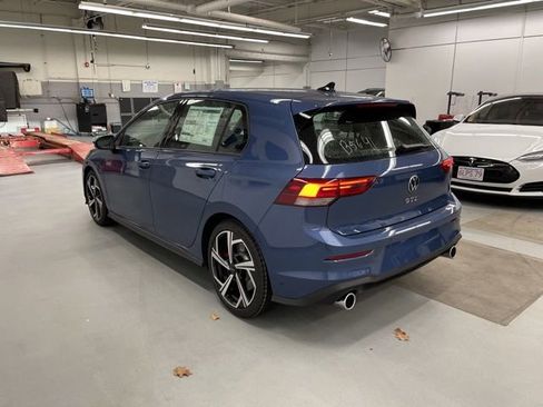 New 2026 Volkswagen GTI SE image 2