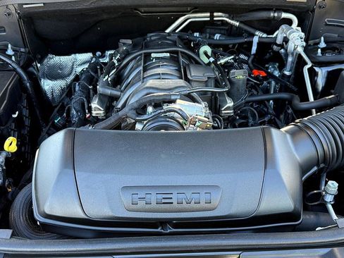 Used 2025 Dodge Durango R/T w/ Blacktop Package image 33