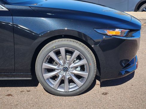 New 2026 MAZDA MAZDA3 2.5 S Sedan w/ Preferred Pkg FWD image 29