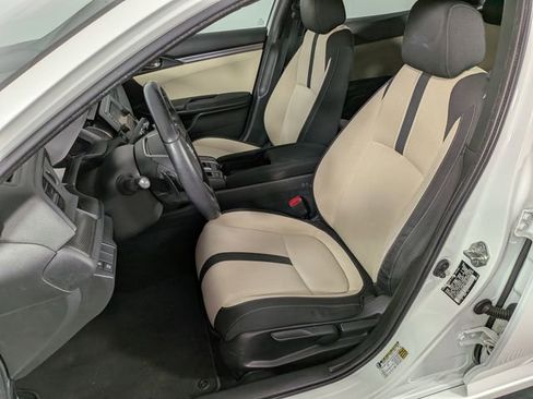 Used 2017 Honda Civic Sport image 11
