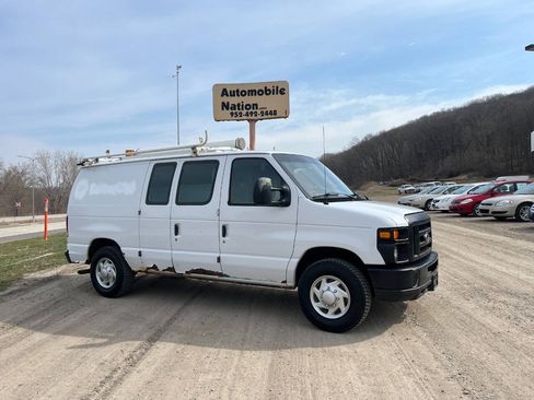 Used 2013 Ford E-250 and Econoline 250 RWD image 2