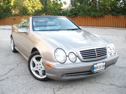 Used 2003 Mercedes-Benz CLK 430 Cabriolet image 2