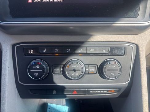 Used 2019 Volkswagen Atlas SE w/ Towing Package image 29