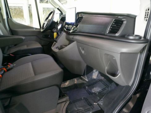 Used 2023 Ford Transit 350 XLT RWD image 10