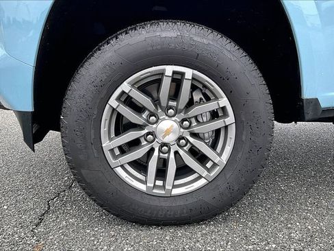 Used 2025 Chevrolet Colorado LT w/ Advanced Trailering Package image 7