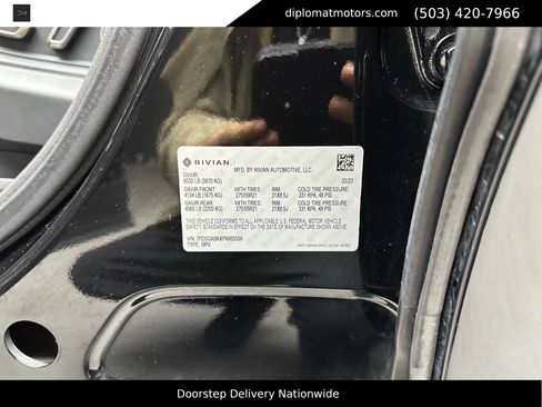 Used 2023 Rivian R1S Adventure image 46