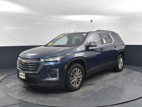 Used 2023 Chevrolet Traverse LT image 4