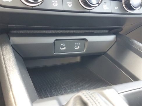 New 2025 Honda Accord SE image 23