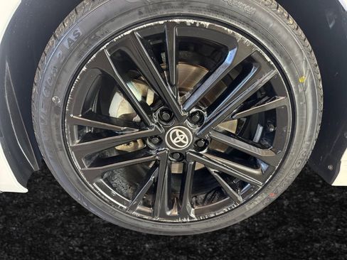 Used 2025 Toyota Camry SE image 25