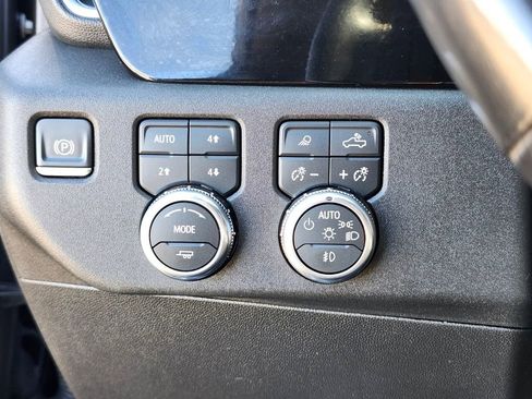 Used 2022 GMC Sierra 1500 Elevation w/ Elevation Premium Package AWD/4WD image 22