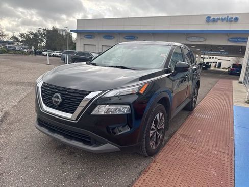 Used 2023 Nissan Rogue SV image 7