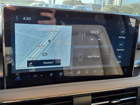 Certified 2024 Lincoln Corsair AWD w/ Equipment Group 101A image 17