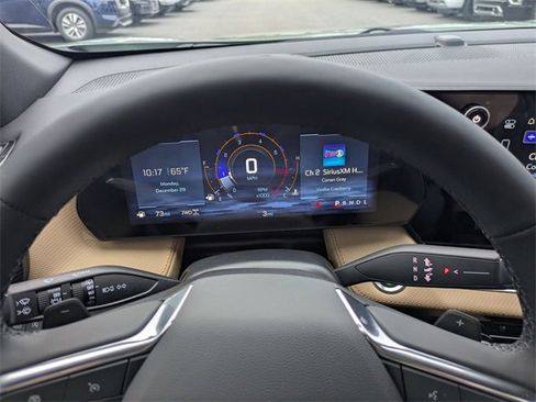 New 2026 Chevrolet Equinox ACTIV w/ Convenience Package III image 16