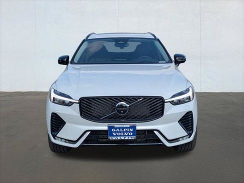 New 2026 Volvo XC60 B5 Ultra w/ Climate Package AWD/4WD image 4