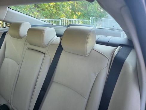 Used 2016 Honda Civic EX-L image 14