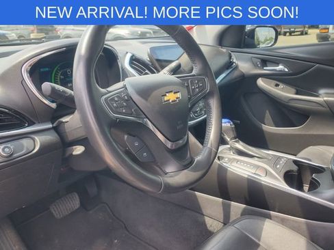 Used 2018 Chevrolet Volt Premier FWD image 15