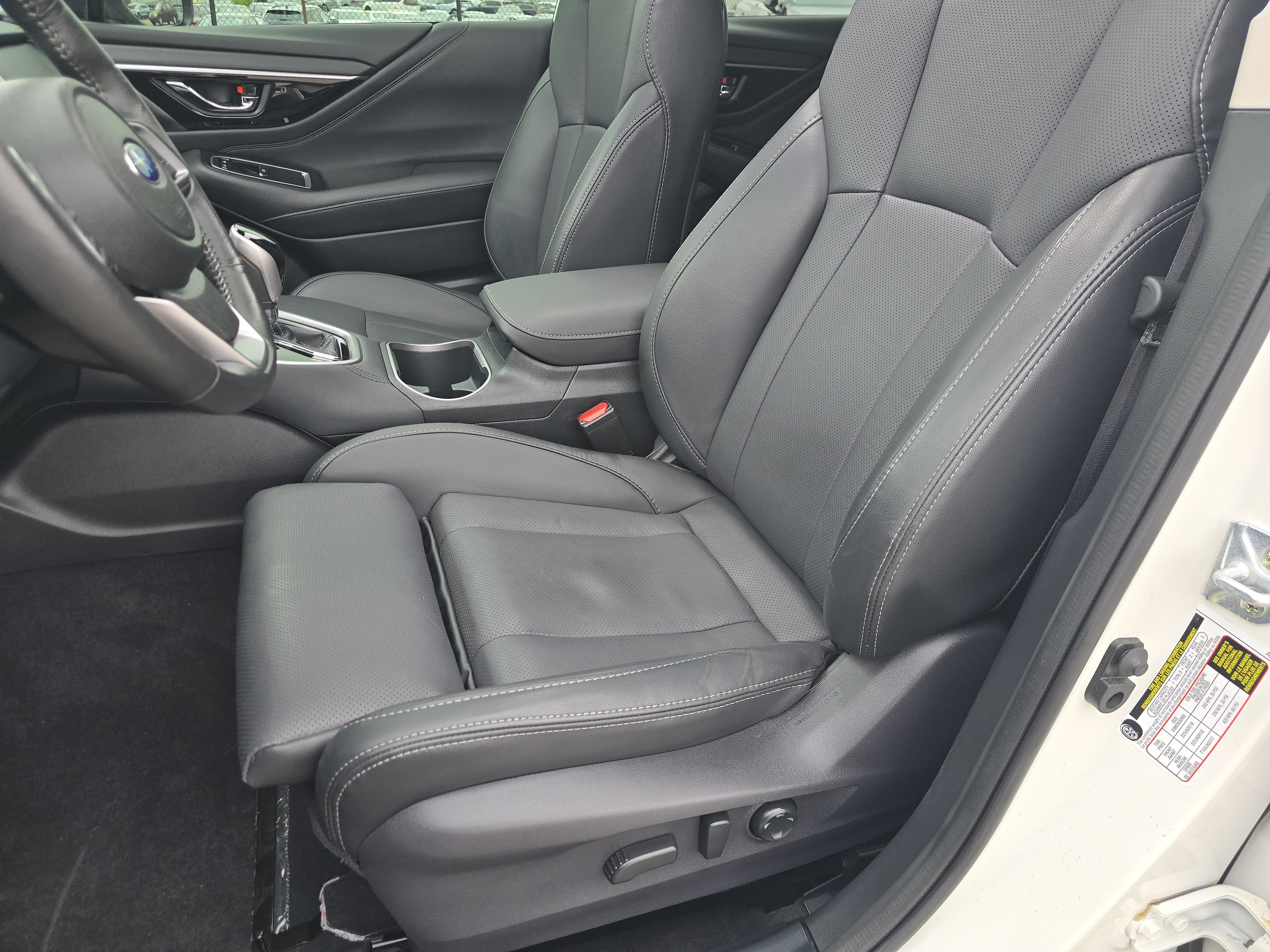 Certified 2025 Subaru Outback Limited AWD/4WD image 22