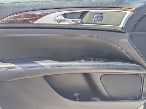 Used 2017 Lincoln MKZ Select w/ Select Plus Package AWD/4WD image 12