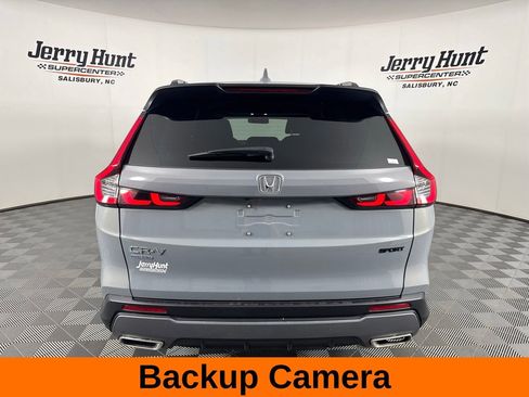 Used 2025 Honda CR-V Sport image 8