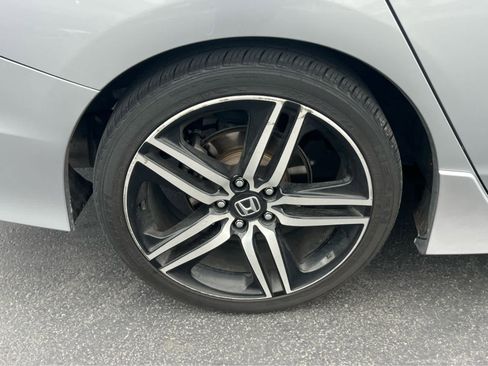 Used 2017 Honda Accord Sport Special Edition image 15