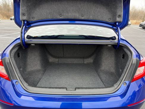 Used 2018 Honda Accord Sport image 26