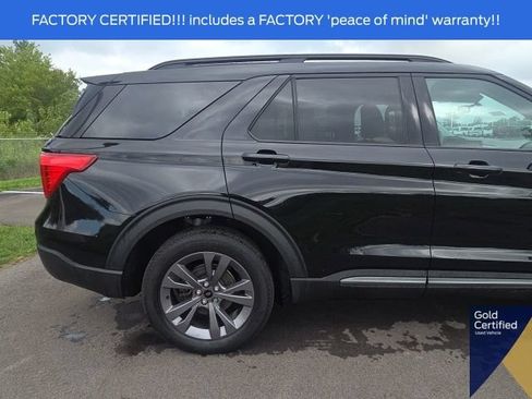 Used 2024 Ford Explorer XLT w/ Equipment Group 202A AWD/4WD image 11
