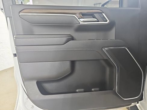 Certified 2024 Chevrolet Silverado 1500 LT AWD/4WD image 31