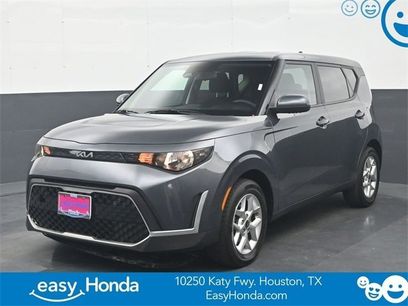 Used 2023 Kia Soul LX w/ Option Group 015