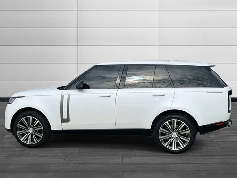Certified 2023 Land Rover Range Rover SE AWD/4WD image 2