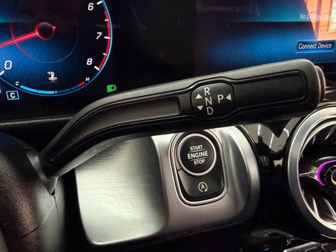 Certified 2023 Mercedes-Benz GLB 250 image 17