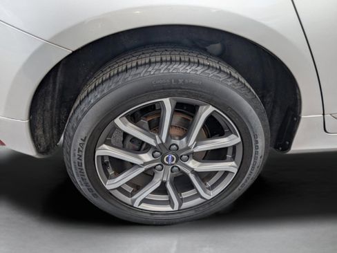 Used 2016 Volvo XC60 T5 Premier image 27