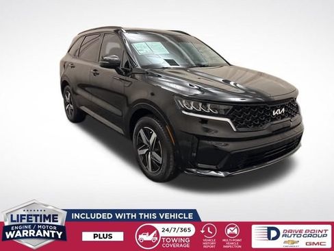 Used 2023 Kia Sorento S FWD image 3