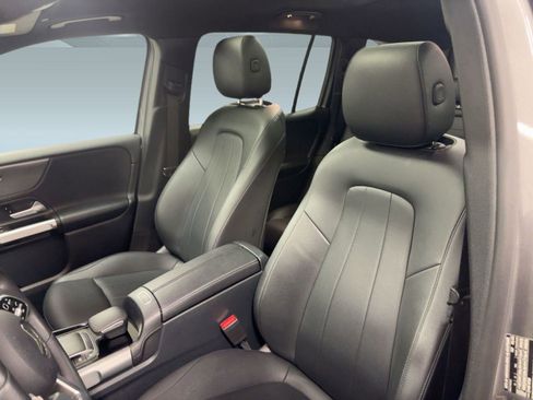 Used 2022 Mercedes-Benz GLB 250 GLB 250 image 22