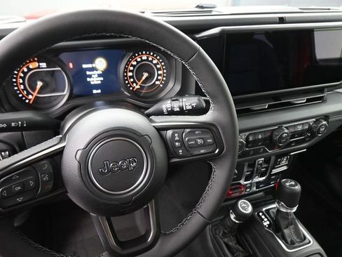 New 2026 Jeep Wrangler Unlimited Rubicon image 43