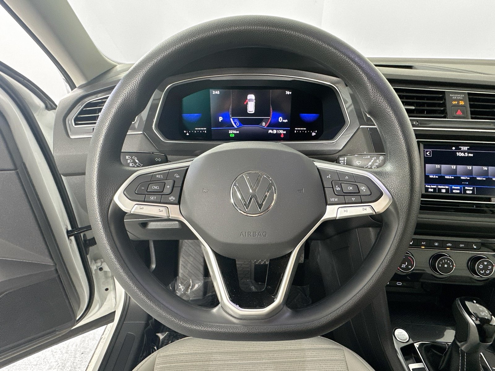 Used 2023 Volkswagen Tiguan S FWD image 11