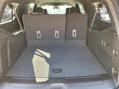 New 2026 Chevrolet Suburban LT w/ Comfort Package RWD image 7