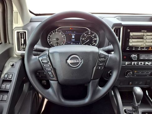 New 2026 Nissan Frontier SV w/ All-Weather Content Package AWD/4WD image 12