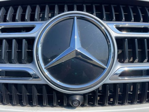 Used 2024 Mercedes-Benz GLE 350 4MATIC image 32