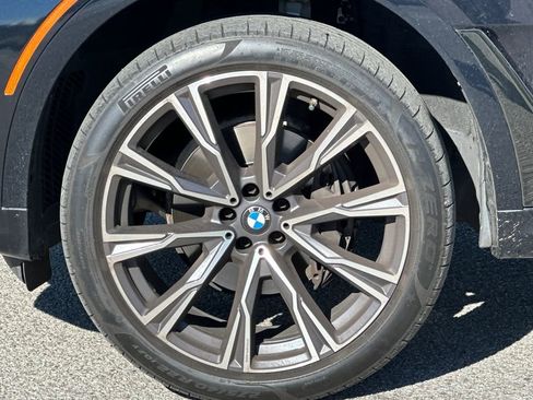 Used 2021 BMW X7 xDrive40i w/ M Sport Package image 34
