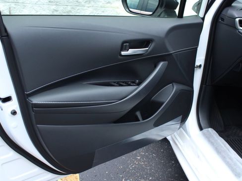 New 2026 Toyota Corolla SE FWD image 12