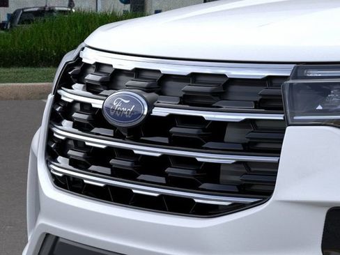 New 2026 Ford Explorer Active w/ Active Comfort Package image 17