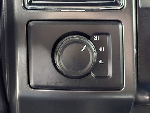 Used 2020 Ford F150 XLT w/ Equipment Group 302A Luxury AWD/4WD image 22