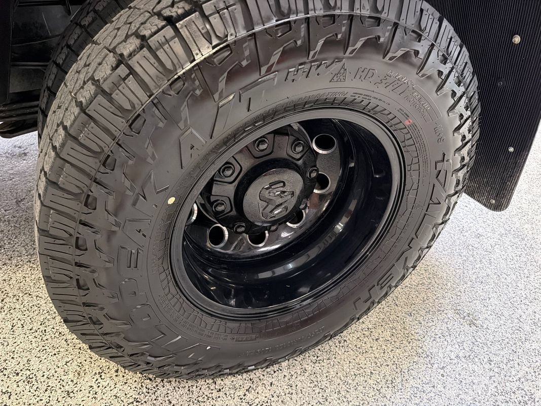 Used 2024 RAM 3500 Big Horn w/ Night Edition AWD/4WD image 49