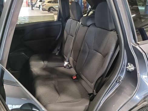 Used 2025 Subaru Forester Premium AWD/4WD image 23