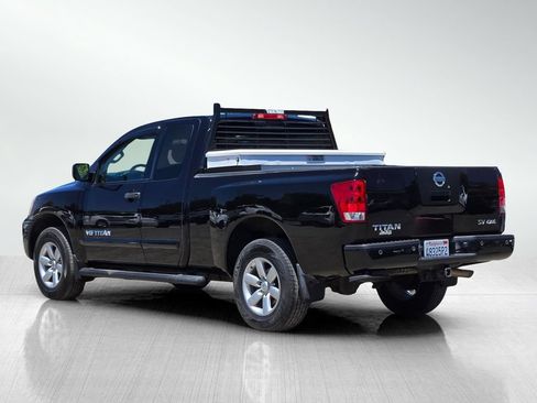 Used 2012 Nissan Titan SV w/ SV Value Truck Pkg AWD/4WD image 7
