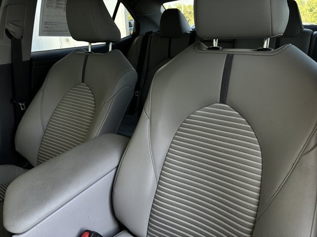 Used 2023 Toyota Camry SE FWD image 14