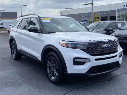 Certified 2023 Ford Explorer XLT w/ Equipment Group 202A