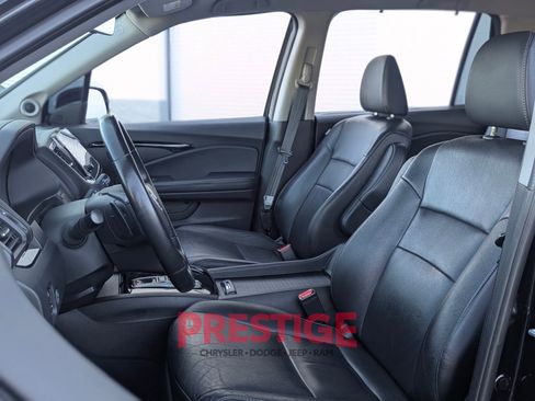 Used 2019 Honda Pilot Touring image 26