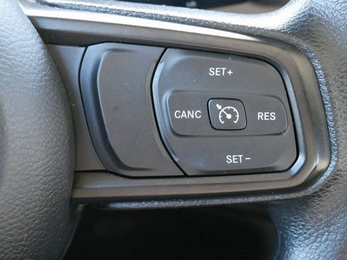 Used 2022 Jeep Wrangler Unlimited Sport image 24