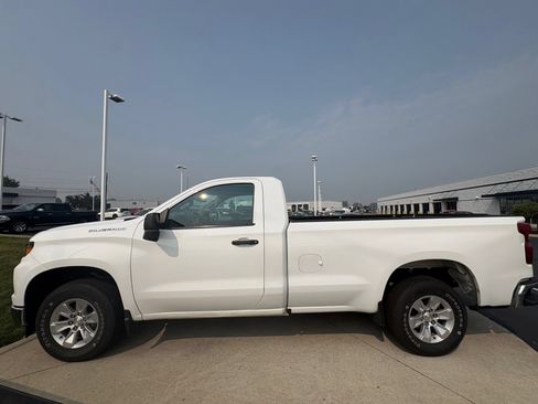 Used 2022 Chevrolet Silverado 1500 W/T RWD image 4
